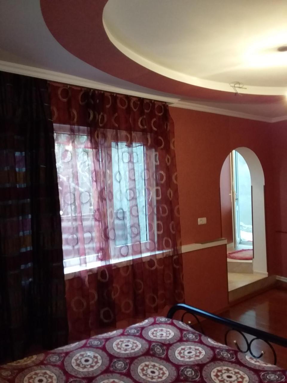Guest House Medea Telavi Ngoại thất bức ảnh